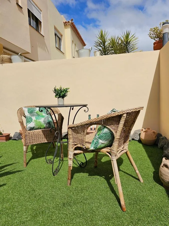 Apartment New Holiday Home Beautiful Sea View With Aircon, Costa Adeje Costa Adeje  Spanien